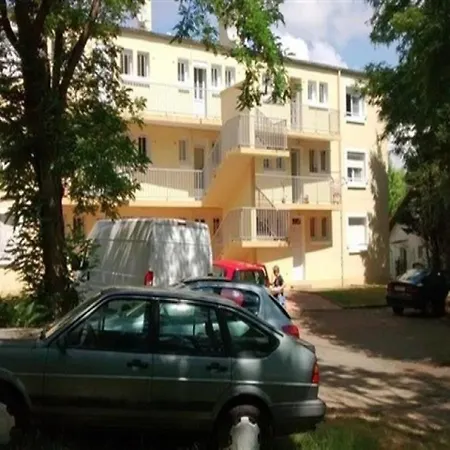 Proche De La Base Nautique Du Pointeau شقة سانت-بريفين-لي-بان